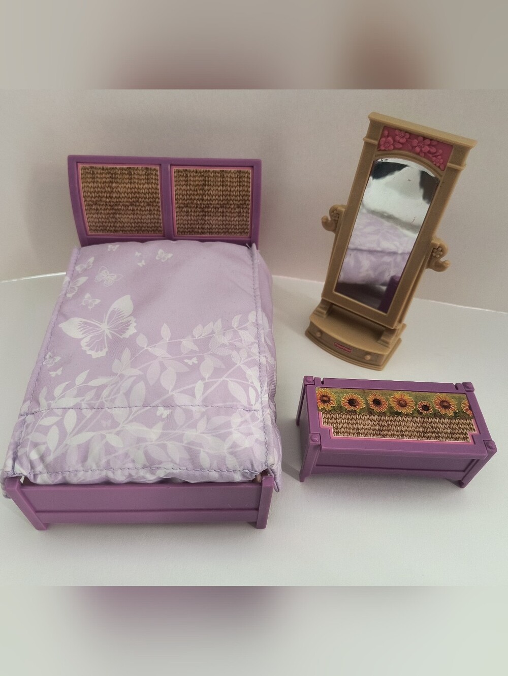 Fisher Price Loving Family Dollhouse Accessories Parents Bedroom Living Room Lot - Picture 4 of 5